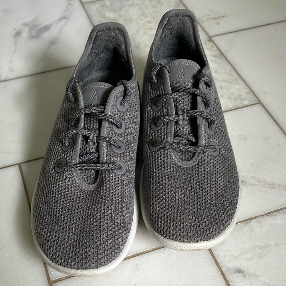 Allbirds Women’s Gray Wool Runners